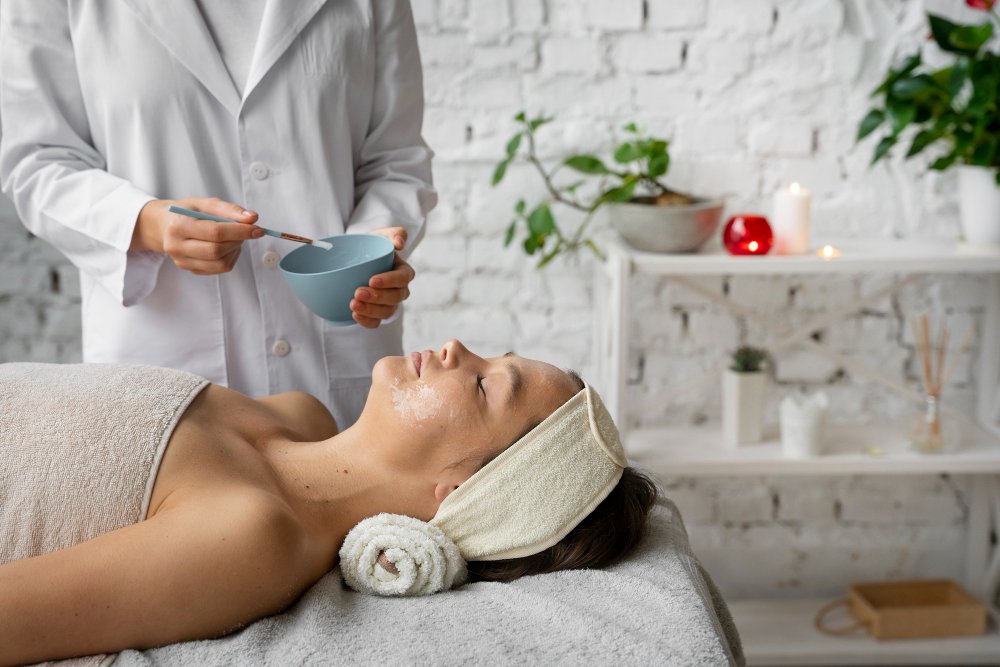 The Role of Organic and Vegan Products in an Eco-Conscious Skincare Spa